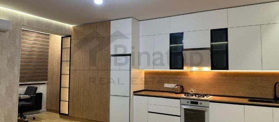 2 otaqlı mənzil satılır/44 kv.m., Neftçi bazanın yanında yerləşir