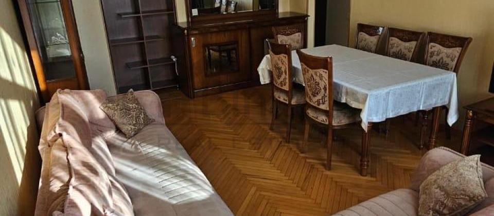 Kirayə verilir 2 otaqlı köhnə tikili, Elmlər Akademiyası m. - 3