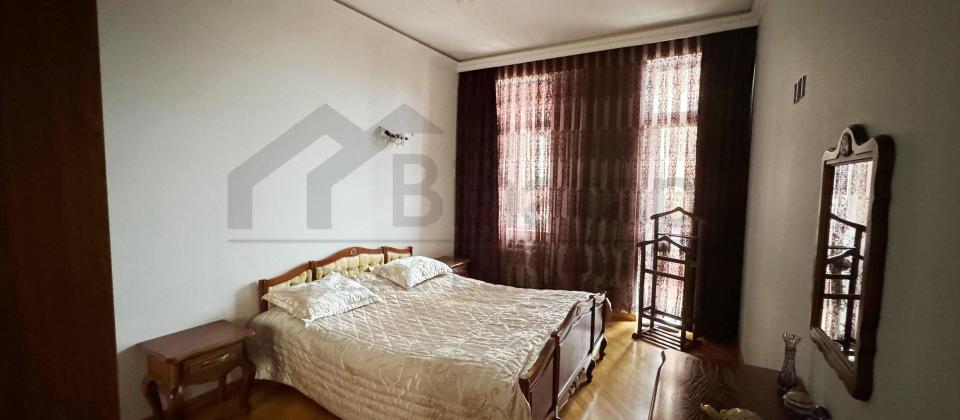 Satılır 3 otaqlı yeni tikili 128 m², 28 May m. - 4