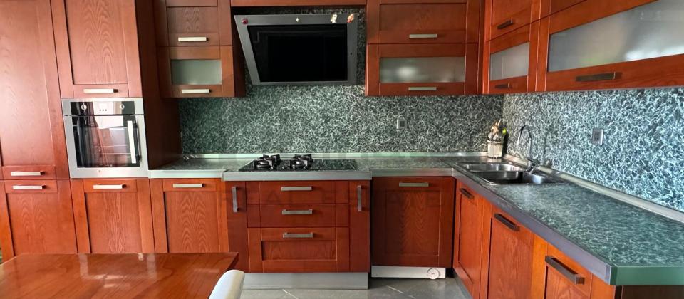 Satılır 3 otaqlı yeni tikili 128 m², 28 May m. - 5