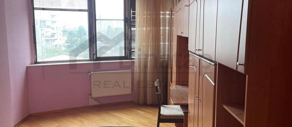 3 otaqlı mənzil satılır/135 kv.m., Hüseyn Cavid parkı və Nərimanov heykəlinin yanında yerləşir - 9