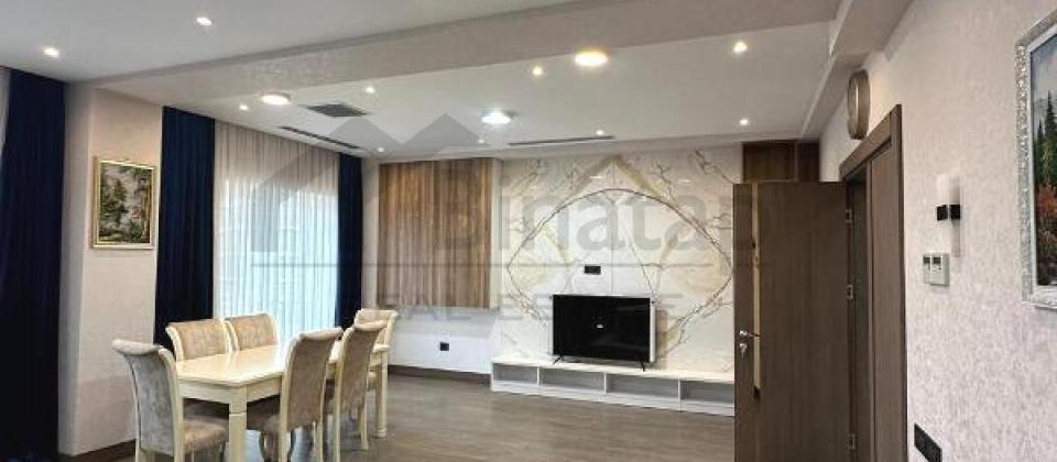 AĞ ŞƏHƏR KOMPLEKSİNİN MƏRKƏZİ..! 4 OTAQLI MƏNZİL SATILIR/210 KV.M. - 2