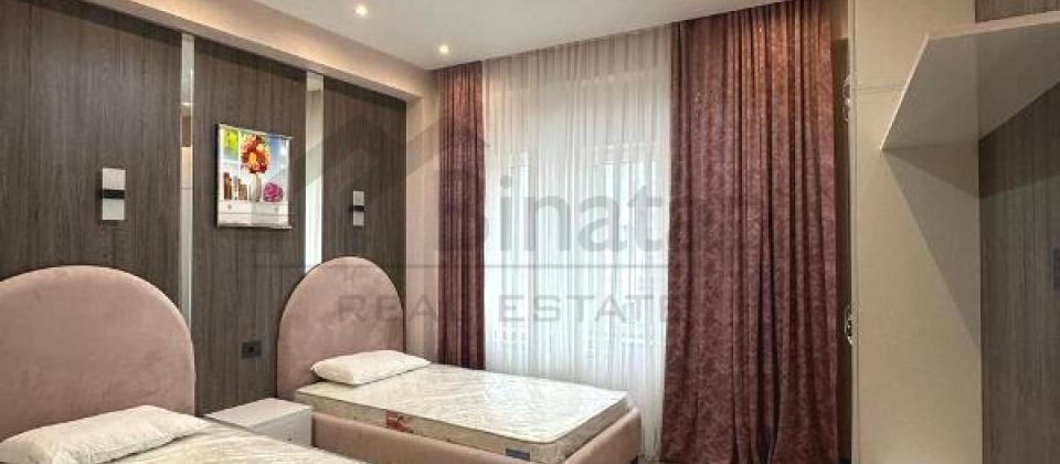 AĞ ŞƏHƏR KOMPLEKSİNİN MƏRKƏZİ..! 4 OTAQLI MƏNZİL SATILIR/210 KV.M. - 8