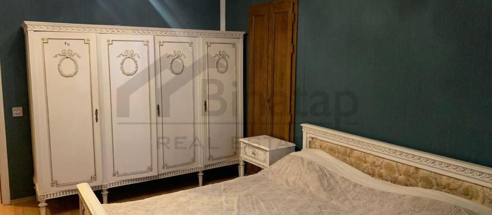 Satılır 2 otaqlı kğhnə tikili, 65 m², 28 may m. - 3