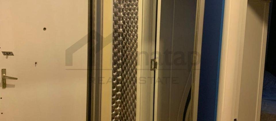 Satılır 2 otaqlı kğhnə tikili, 65 m², 28 may m. - 10