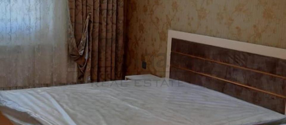 Kirayə verilir 3 otaqlı yeni tikili 120 m², 8 Noyabr m. - 12