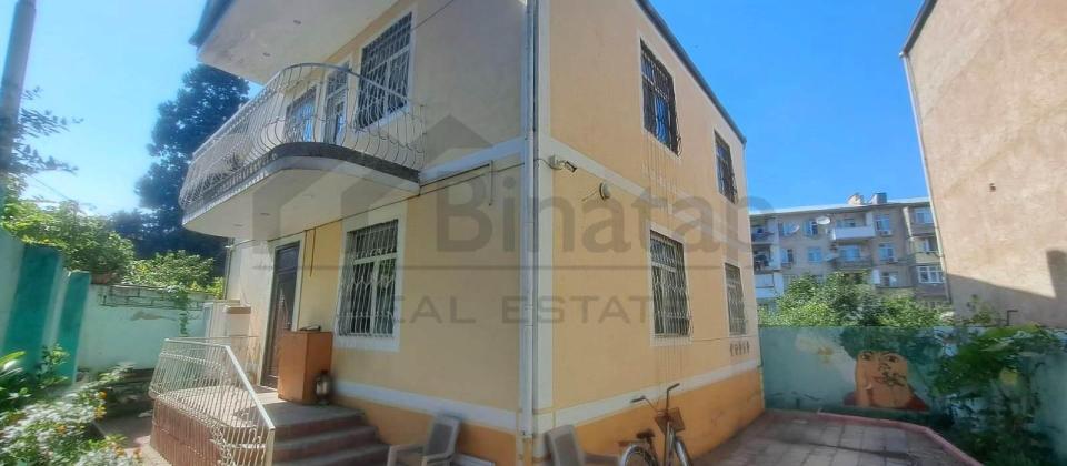 Satılır 5 otaqlı həyət evi/bağ evi 170 m², Avtovağzal m.