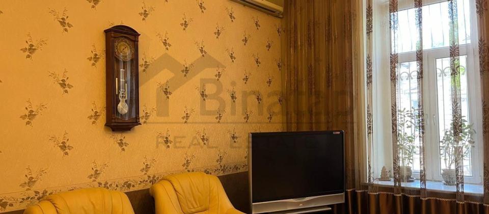 Satılır 3 otaqlı köhnə tikili 145 m², Sahil m. - 8