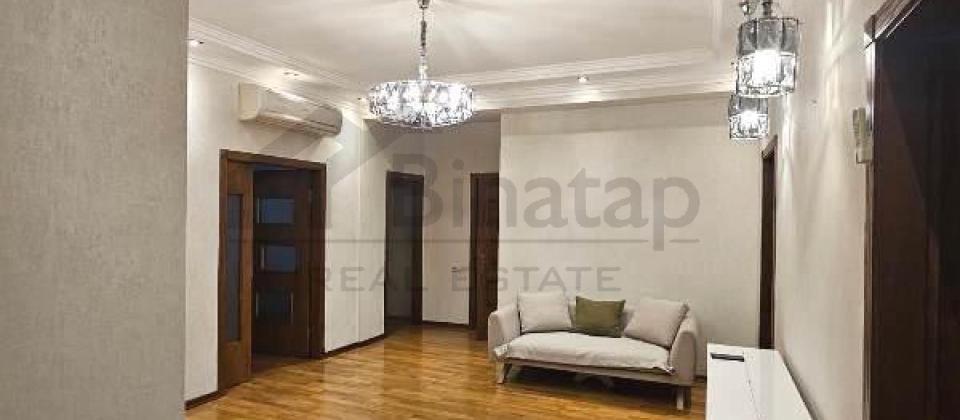 4 otaqlı mənzil satılır/170 kv.m., Yaşıl Ada uşaq bağçasının yanı, 8 Noyabr m/s yaxındır - 10