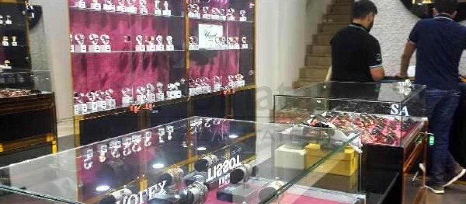 OBYEKT SATILIR..! Naxçıvan küç.(6cı parallel), Statistika Komitəsi ilə üzbə üz yerləşir/100kv.m. - 8