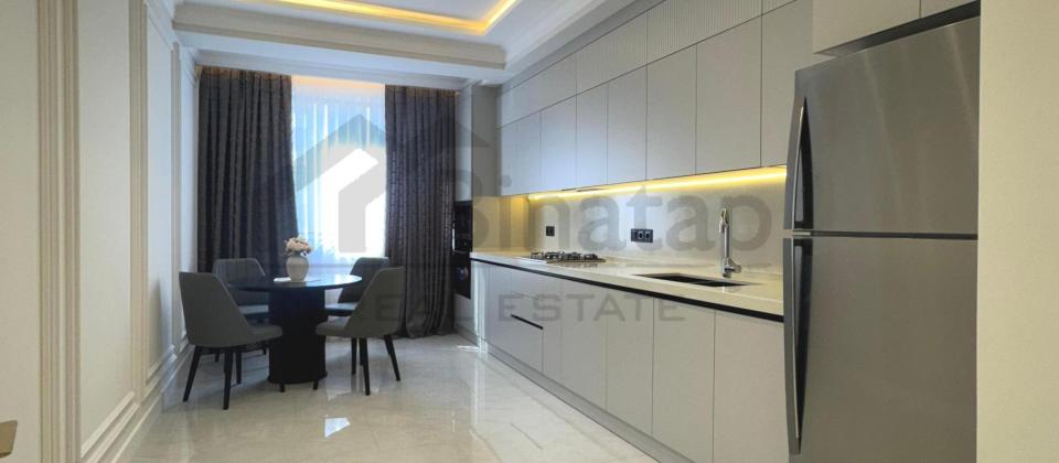 3 otaqlı mənzil satılır/140 kv.m., 8 Noyabr m/s yaxın məsafədə yerləşir - 5