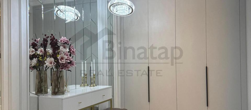 3 otaqlı mənzil satılır/140 kv.m., 8 Noyabr m/s yaxın məsafədə yerləşir - 12