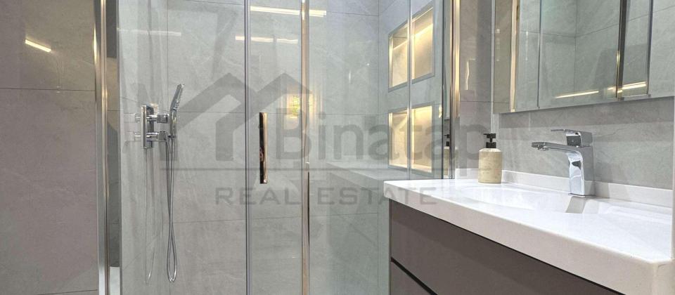 3 otaqlı mənzil satılır/140 kv.m., 8 Noyabr m/s yaxın məsafədə yerləşir - 14