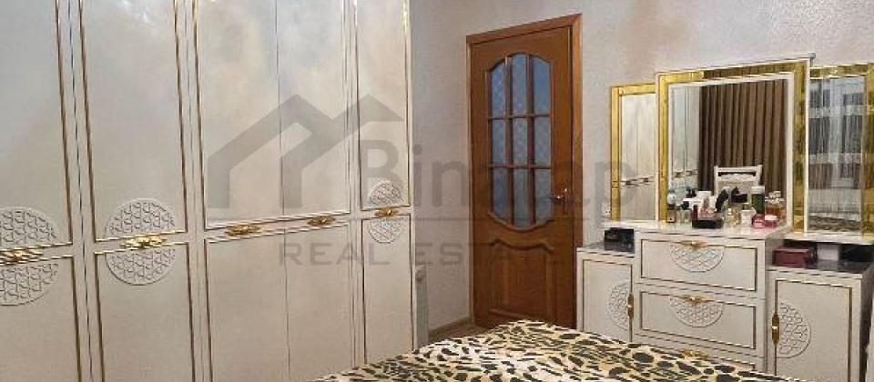 4 otaqlı mənzil satılır/113 kv.m., Neftçilər və Xalqlar Dostluğu m/s yaxındır - 9