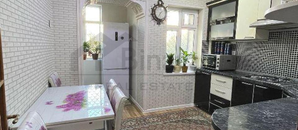 4 otaqlı mənzil satılır/113 kv.m., Neftçilər və Xalqlar Dostluğu m/s yaxındır - 10