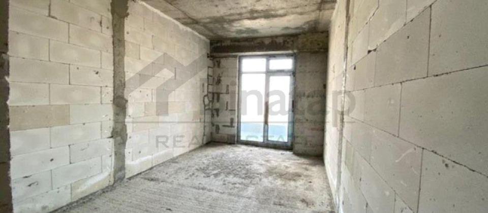 4 otaqlı mənzil satılır/220 kv.m., Mərkəzi və Qış parkının yanında yerləşir - 5