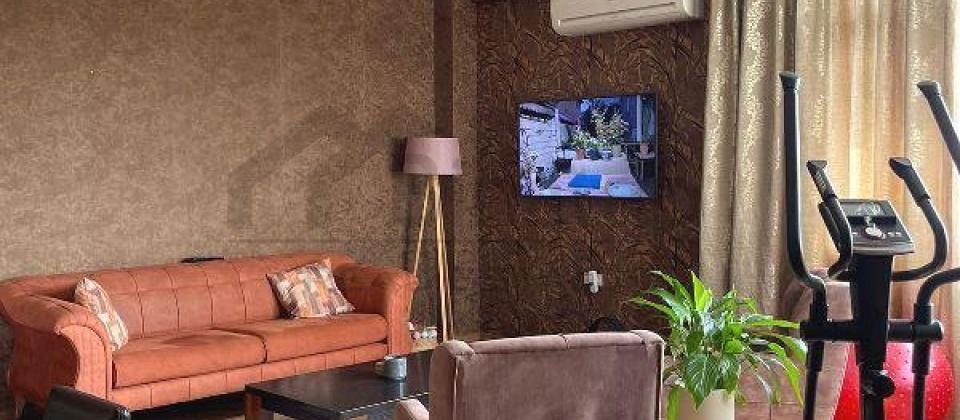 3 otaqlı mənzil satılır/148 kv.m., Zabitlər parkının arxası, Nizami m/s yaxındır - 3