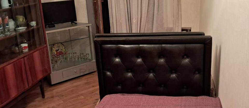 Kirayə verilir 3 otaqlı köhnə tikili 65 m², Qara Qarayev m. - 7