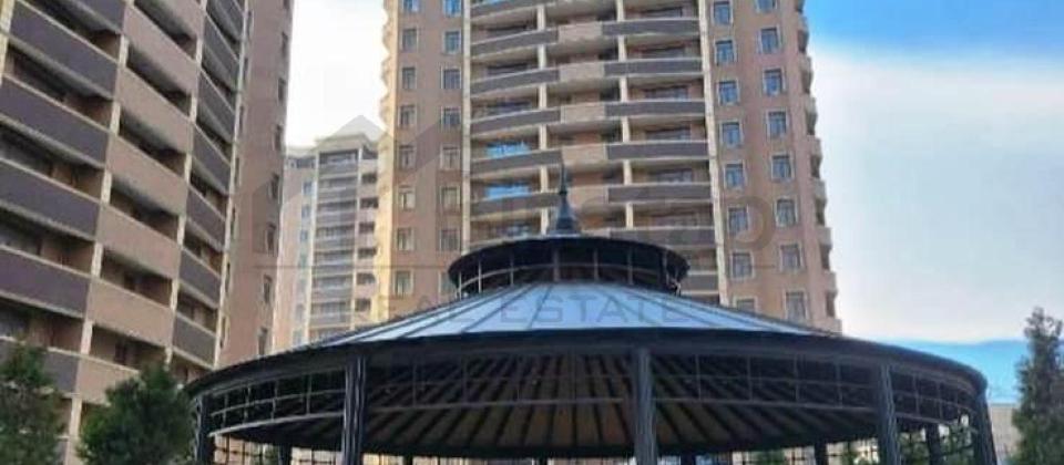 Satılır 4 otaqlı yeni tikili 185.6 m², 28 May m. - 11