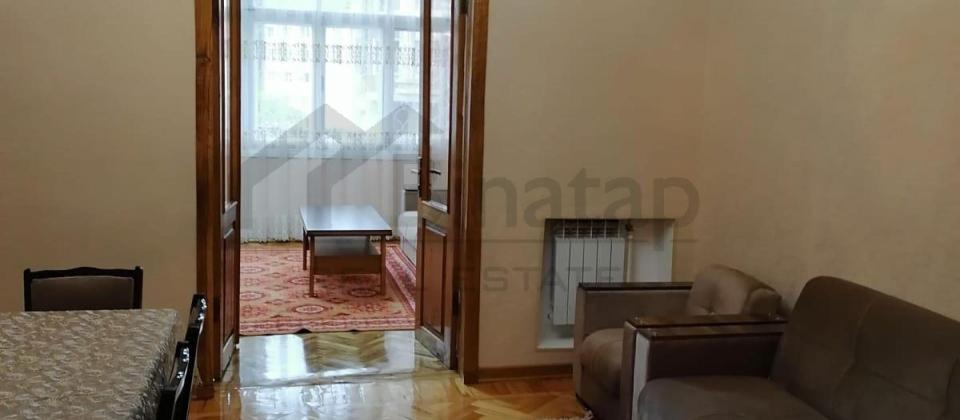 Kirayə verilir..! 3 otaqlı köhnə tikili 60 m², Nizami m. - 8