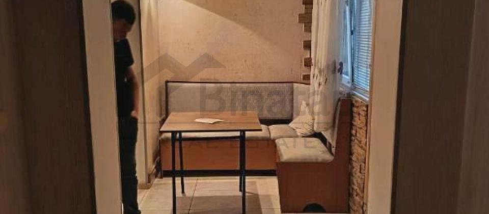 3 otaqlı mənzil satılır/70 kv.m., Musabəyov parkının yanı, İnşaatçılar və E.Akademiyası m/s yaxındır - 8