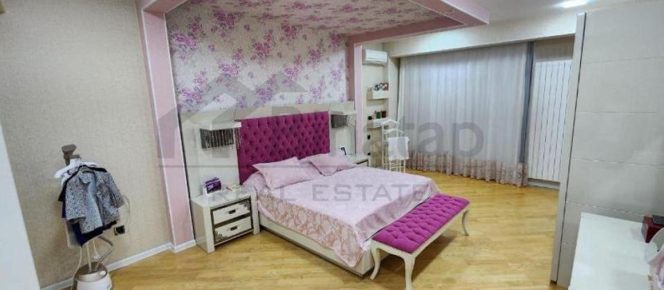 4 otaqlı mənzil satılır/226 kv.m., Sevgi parkı və Xətai m/s yaxındır - 4