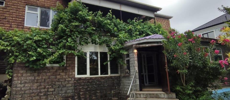 Satılır 4 otaqlı həyət evi/bağ evi 195 m², Şüvəlan q.