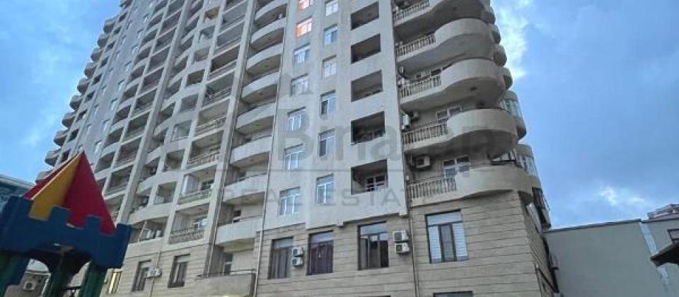 3 otaqlı mənzil satılır/171 kv.m., Həsən Əliyev küçəsi (İnqlab), Kəpəz hospitala yaxındır