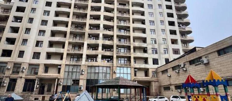 3 otaqlı mənzil satılır/171 kv.m., Həsən Əliyev küçəsi (İnqlab), Kəpəz hospitala yaxındır - 2