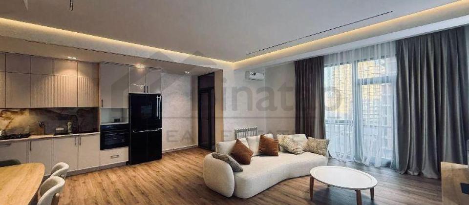 3 otaqlı mənzil satılır/110 kv.m., 28 May m/s, Şərq bazarı və Təhsil Nazirliyinə yaxındır