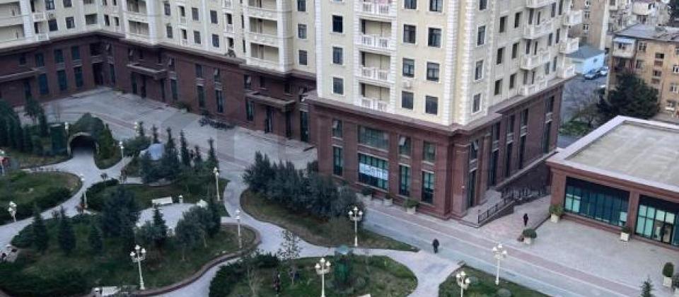 5 otaqlı dupleks mənzil satılır/340.2 kv.m., Elmlər Akademiyası m/s, Renessans Palace - 2