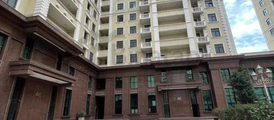 3 otaqlı mənzil satılır/142.4 kv.m., Renessans Palace, Elmlər Akademiyası m/s yaxındır - 4