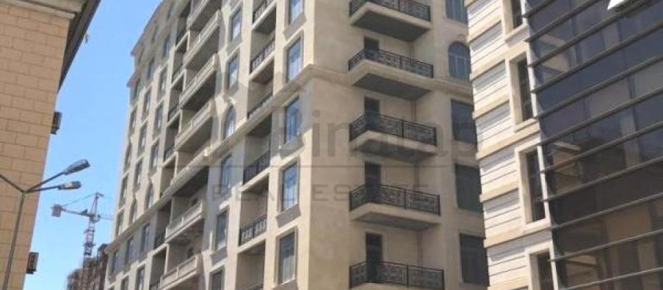 3 otaqlı mənzil satılır/144.5 kv.m., Gənclik Mall t/m və Gənclik m/s yaxındır