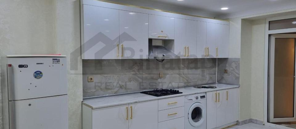 Satılır 2 otaqlı köhnə tikili 50 m², Elmlər Akademiyası m. - 2