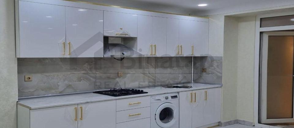 Satılır 2 otaqlı köhnə tikili 50 m², Elmlər Akademiyası m. - 5