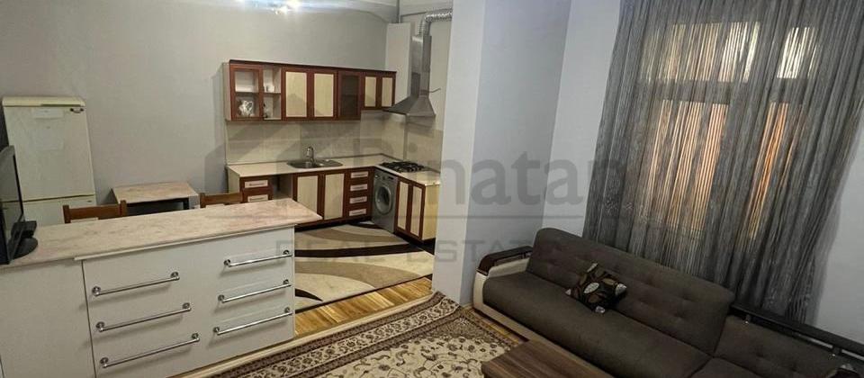 montinde3 otaqli ev kiraye verilir