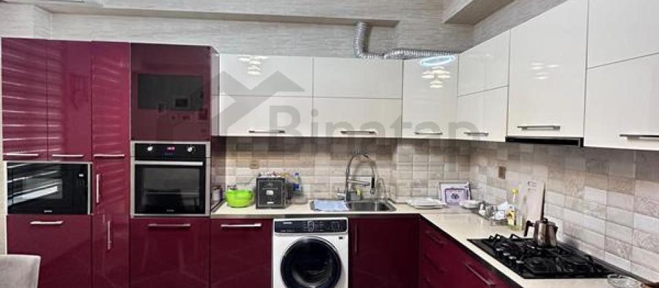 TƏCİLİ..! Tbilisi prospekti, Grand Hayatın yanında 4 otaqlı mənzil satılır/140 kv.m. - 10