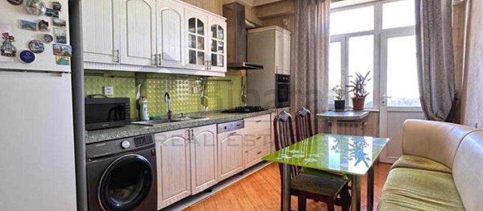 3 otaqlı mənzil satılır/145 kv.m., Elmlər Akademiyası m/s və BDU ya yaxındır - 8