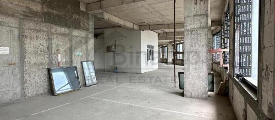 AĞ ŞƏHƏR KOMPLEKSİNDƏ OBYEKT SATILIR..! 585 KV.M. - 8