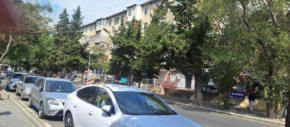 Satılır 1 otaqlı köhnə tikili 35 m², Memar Əcəmi m. - 2