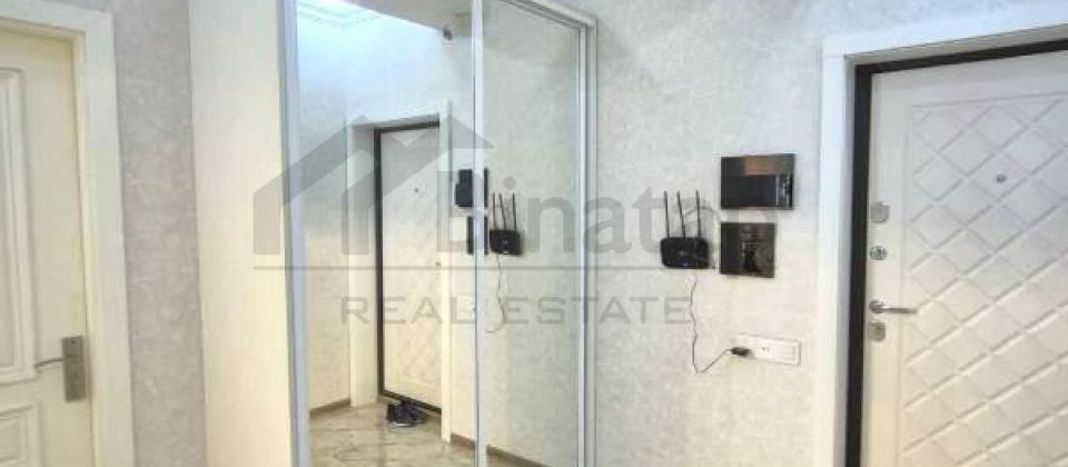 2 otaqlı mənzil satılır/64 kv.m., 1№li Asan Xidmətin yanı, Elmlər Akademiyası m/s yaxındır - 13