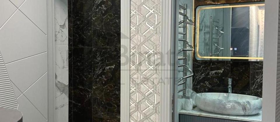 3 otaqlı mənzil satılır/100 kv.m., 28 May m/s və 28 Mall t/m yanında yerləşir - 13