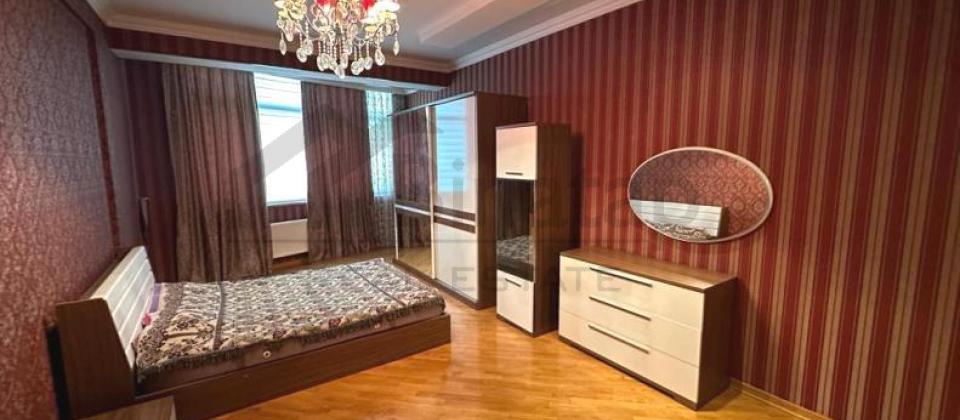 4 otaqlı mənzil satılır/165 kv.m., Statistika komitəsi ilə üzbə üz yerləşir, Nizami m/s yaxındır - 3