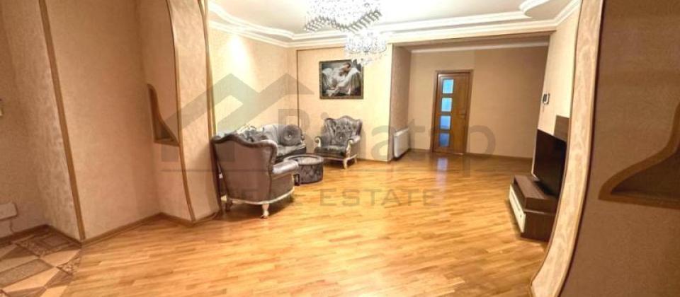 4 otaqlı mənzil satılır/165 kv.m., Statistika komitəsi ilə üzbə üz yerləşir, Nizami m/s yaxındır - 9