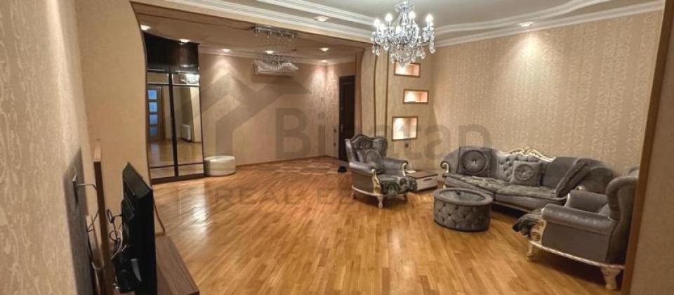 4 otaqlı mənzil satılır/165 kv.m., Statistika komitəsi ilə üzbə üz yerləşir, Nizami m/s yaxındır - 11