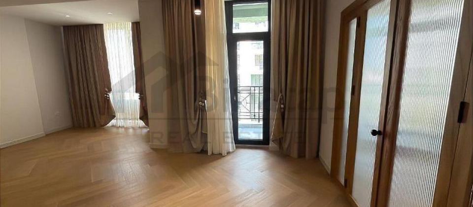 3 otaqlı mənzil satılır/134 kv.m., Heydər Əliyev Mərkəzinin yanı, Zumrud Residence - 2