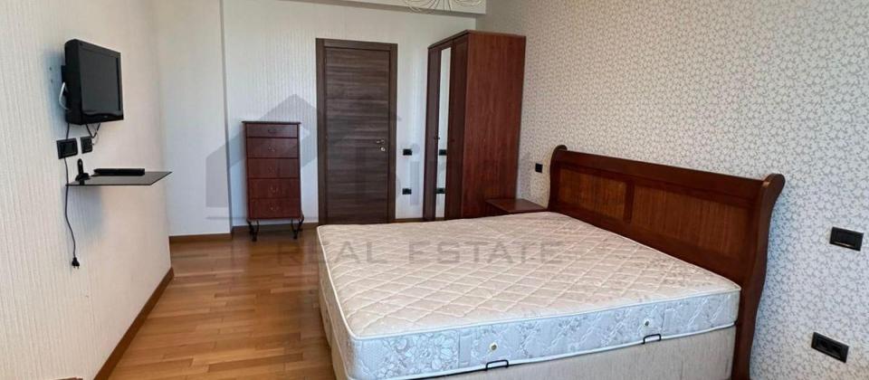 E.Akademiyasi metrosu - 6