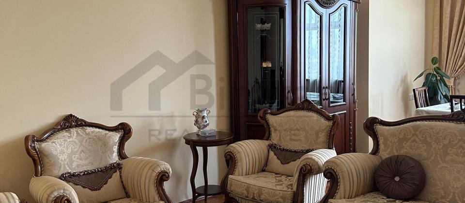 Mənzil satılır – Ayna Sultanova heykəlinin arxasında, 16-cı mərtəbə - 4