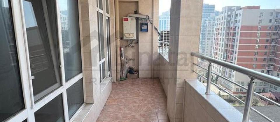 2 otaqlı mənzil satılır/85 kv.m., Yaşıl Ada uşaq bağçasının yanı, 8 Noyabr m/s yaxındır - 12