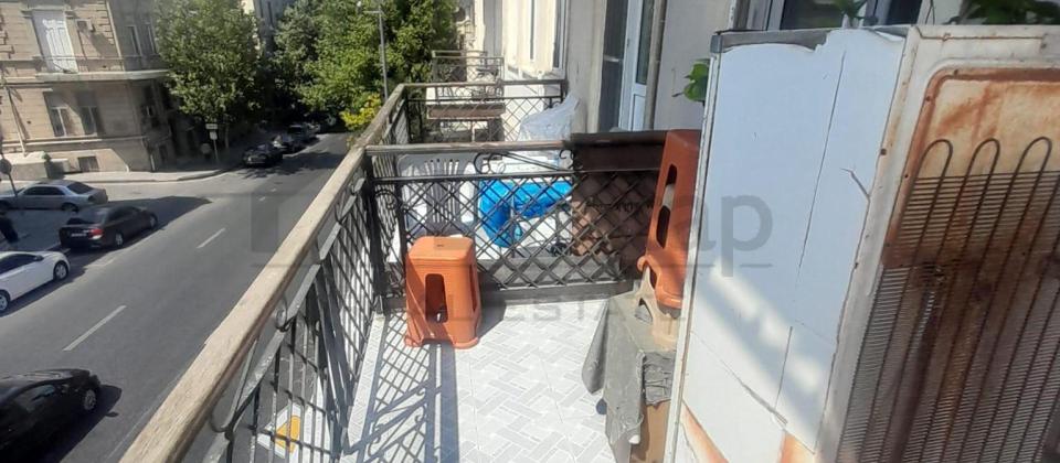 İçərişəhərdə 1 otaqlı mənzil satışı - 9